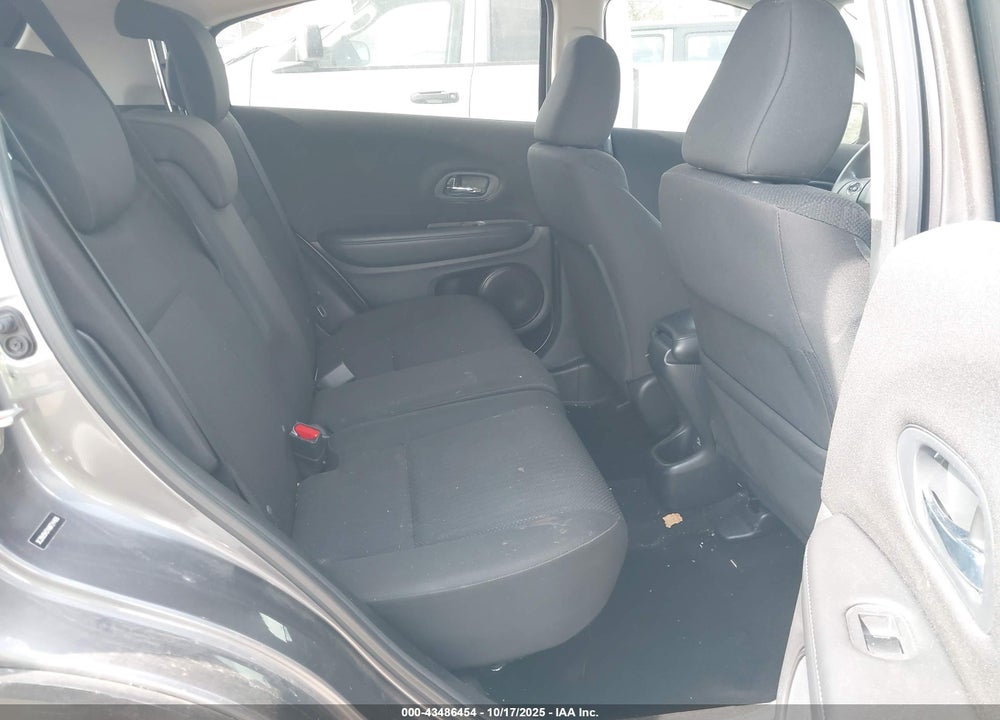 2017 HONDA HR-V LX VIN: 3CZRU5H31HM724466