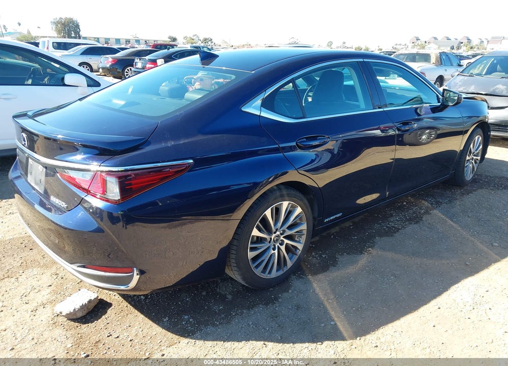 2020 LEXUS ES 300H VIN: 58AD21B1XLU010690