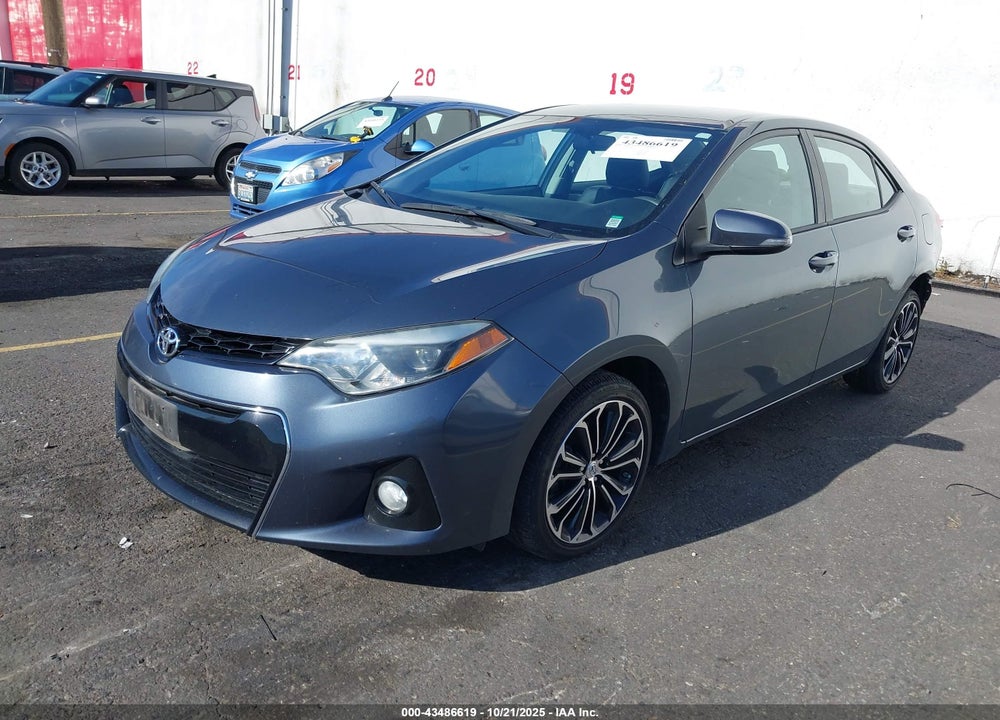 2015 TOYOTA COROLLA S PLUS VIN: 2T1BURHE5FC235705