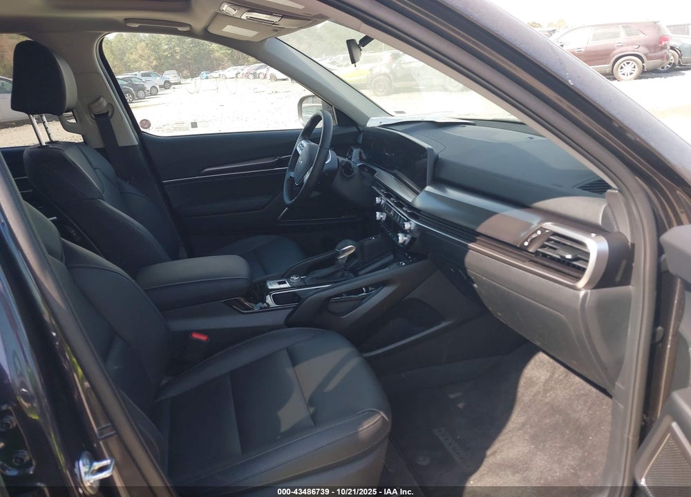 2025 KIA TELLURIDE S VIN: 5XYP6DGC3SG694734