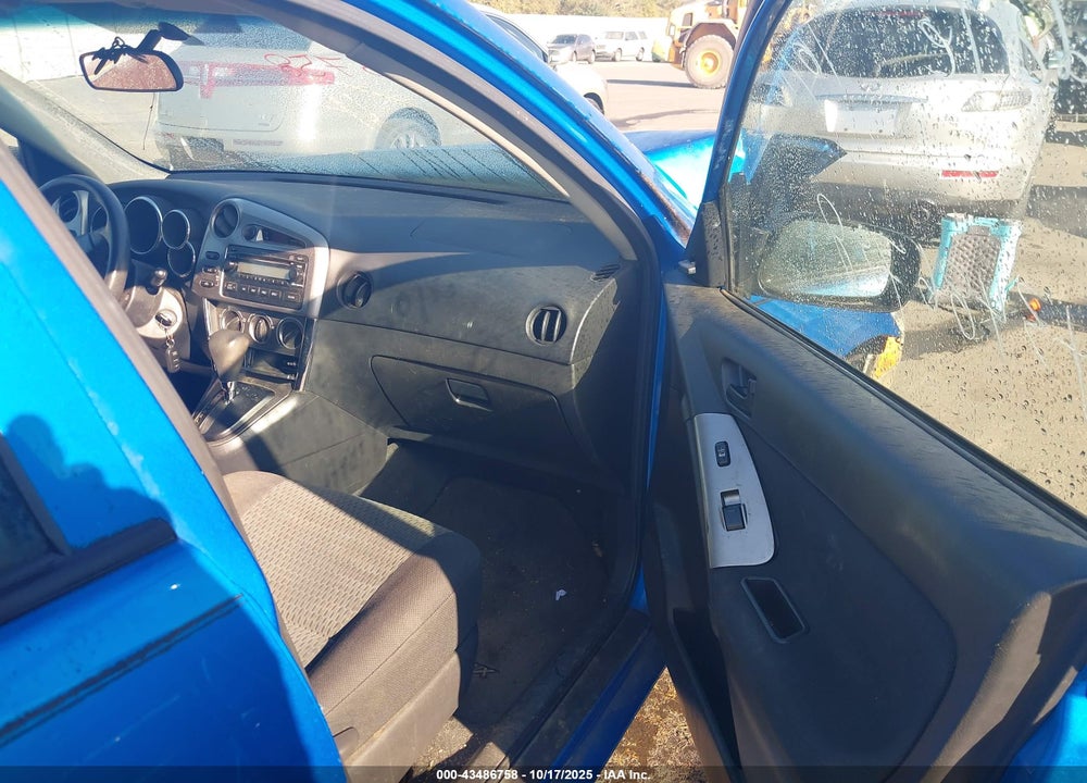 2008 TOYOTA MATRIX VIN: 2T1KR32E18C706856