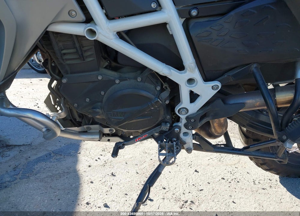 2017 BMW F800 GS ADVENTURE VIN: WB10B6506HZ662708