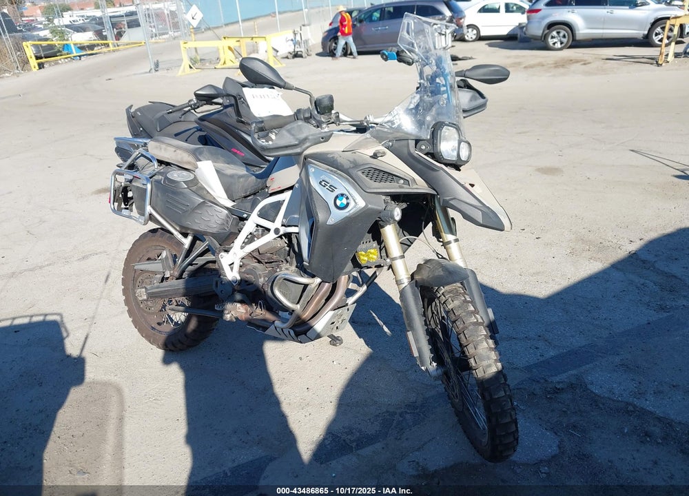 2017 BMW F800 GS ADVENTURE VIN: WB10B6506HZ662708