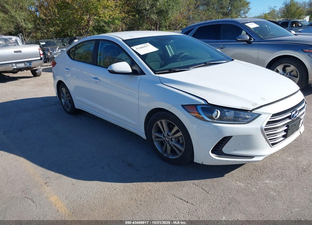 2018 HYUNDAI ELANTRA SEL VIN: 5NPD84LF3JH227091