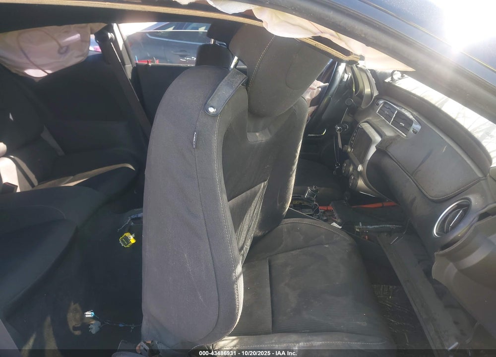 2015 CHEVROLET CAMARO VIN: 2G1FD1E37F9225966
