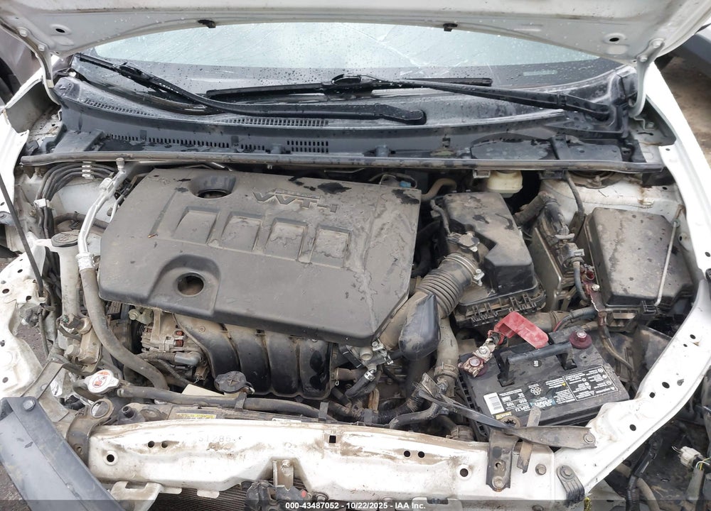 2018 TOYOTA COROLLA LE VIN: 5YFBURHE7JP756661