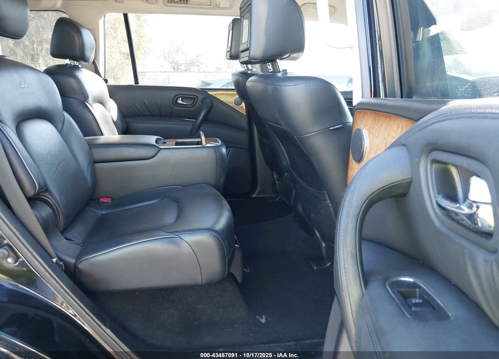 2011 INFINITI QX56 VIN: JN8AZ2NE7B9004074