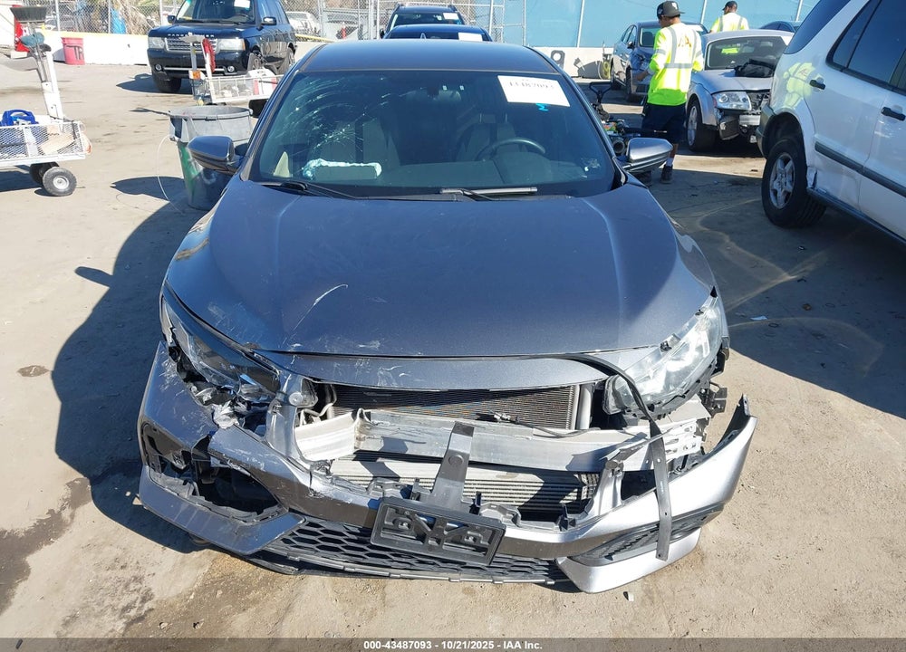 2018 HONDA CIVIC SPORT VIN: SHHFK7H43JU208721