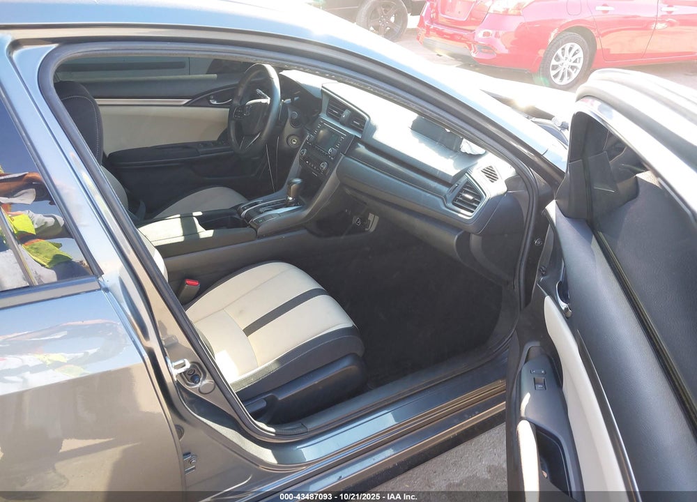 2018 HONDA CIVIC SPORT VIN: SHHFK7H43JU208721