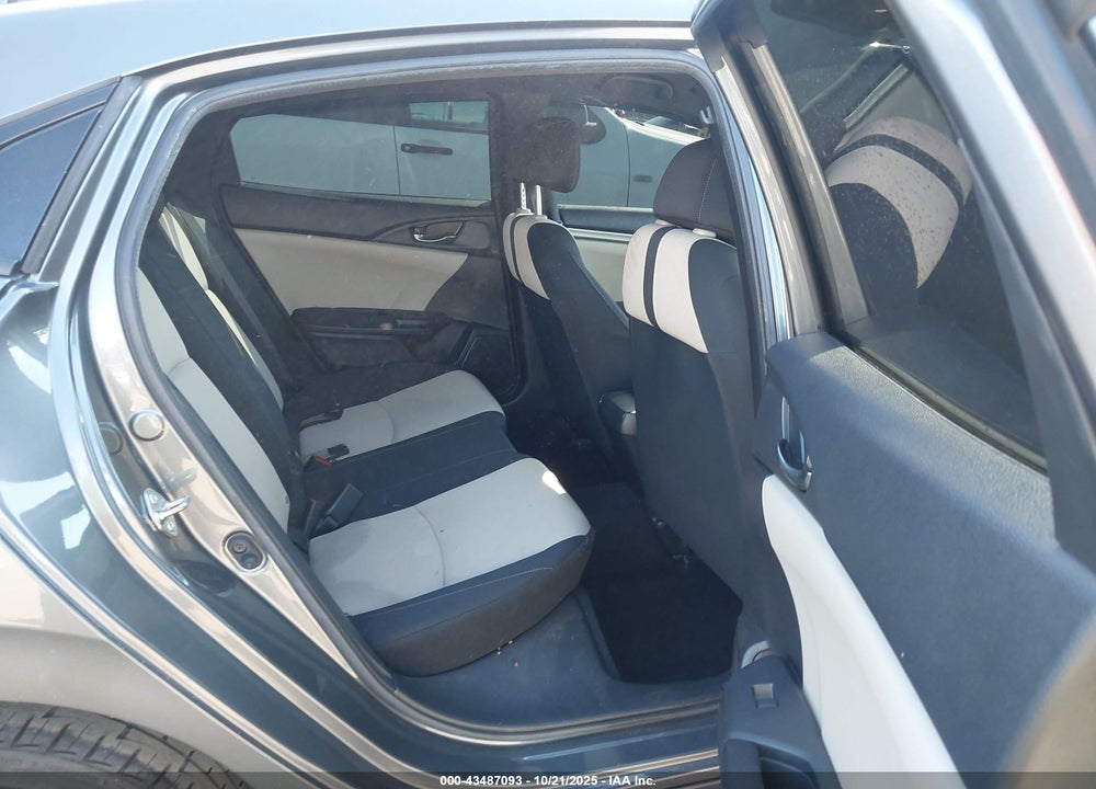 2018 HONDA CIVIC SPORT VIN: SHHFK7H43JU208721
