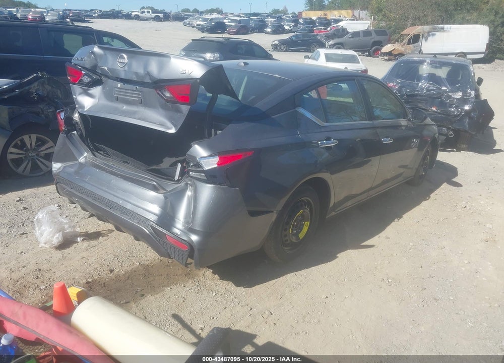 2024 NISSAN ALTIMA SV FWD VIN: 1N4BL4DV3RN332792
