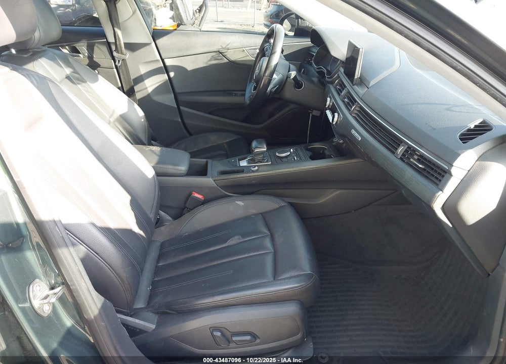 2017 AUDI A4 2.0T PREMIUM VIN: WAUANAF49HN017932