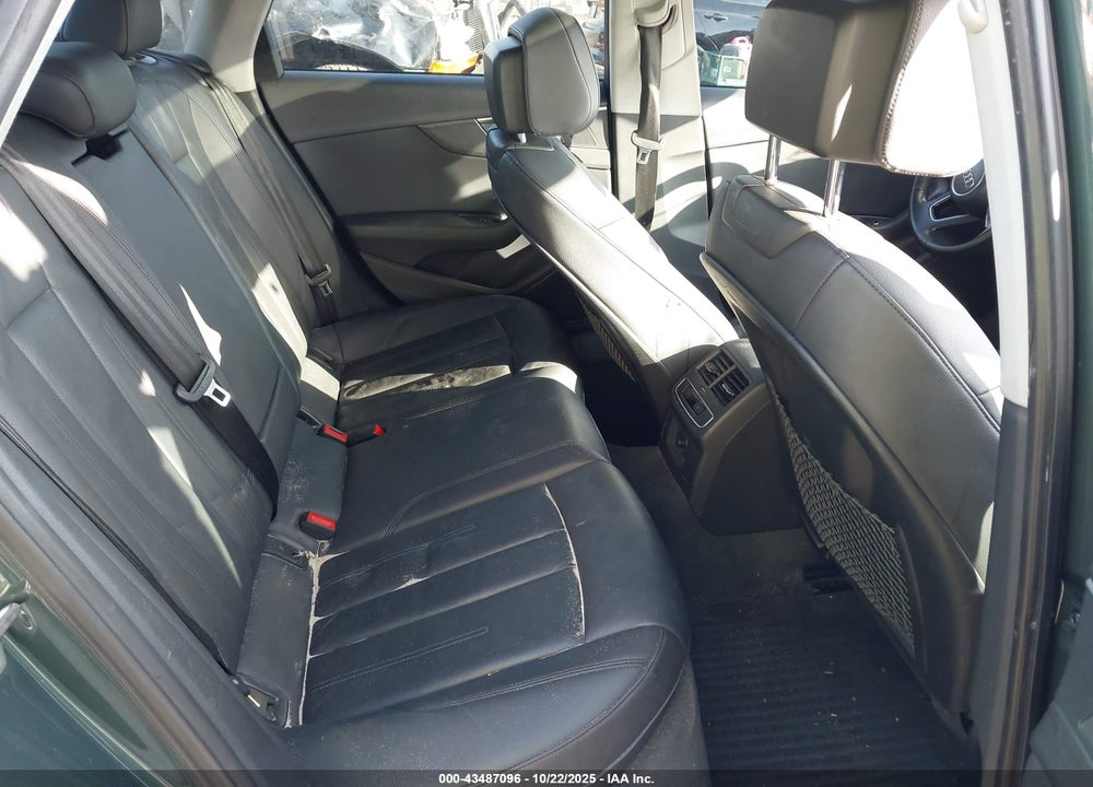 2017 AUDI A4 2.0T PREMIUM VIN: WAUANAF49HN017932