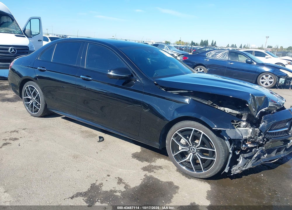 2022 MERCEDES-BENZ E 350 VIN: W1KZF8DB1NB070673