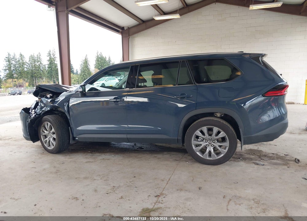 2025 TOYOTA HIGHLANDER VIN: 5TDAAAA54SS028773