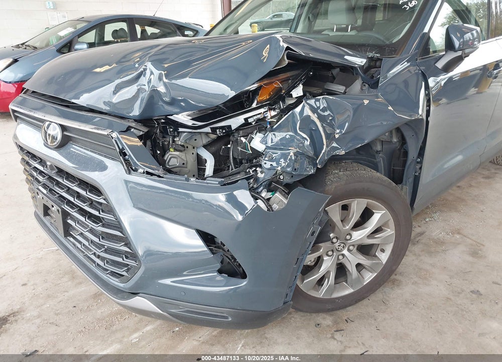2025 TOYOTA HIGHLANDER VIN: 5TDAAAA54SS028773