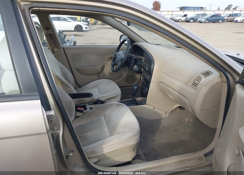 2003 KIA SPECTRA LS VIN: KNAFB121735287826
