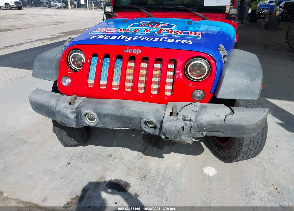 2016 JEEP WRANGLER UNLIMITED VIN: 1C4HJWDG0GL116074