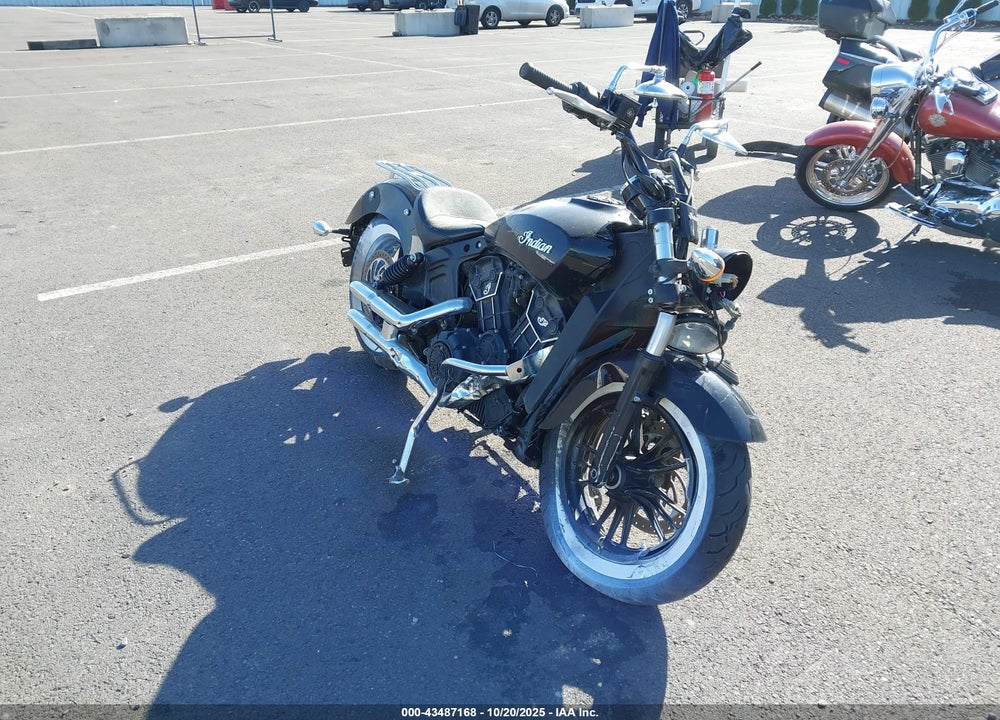 2017 INDIAN MOTORCYCLE CO. SCOUT SIXTY VIN: 56KMSB11XH3118236