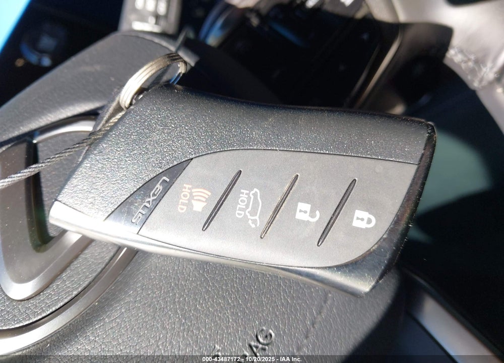 2025 LEXUS RX 350 VIN: JTJCHMAA1S2028401