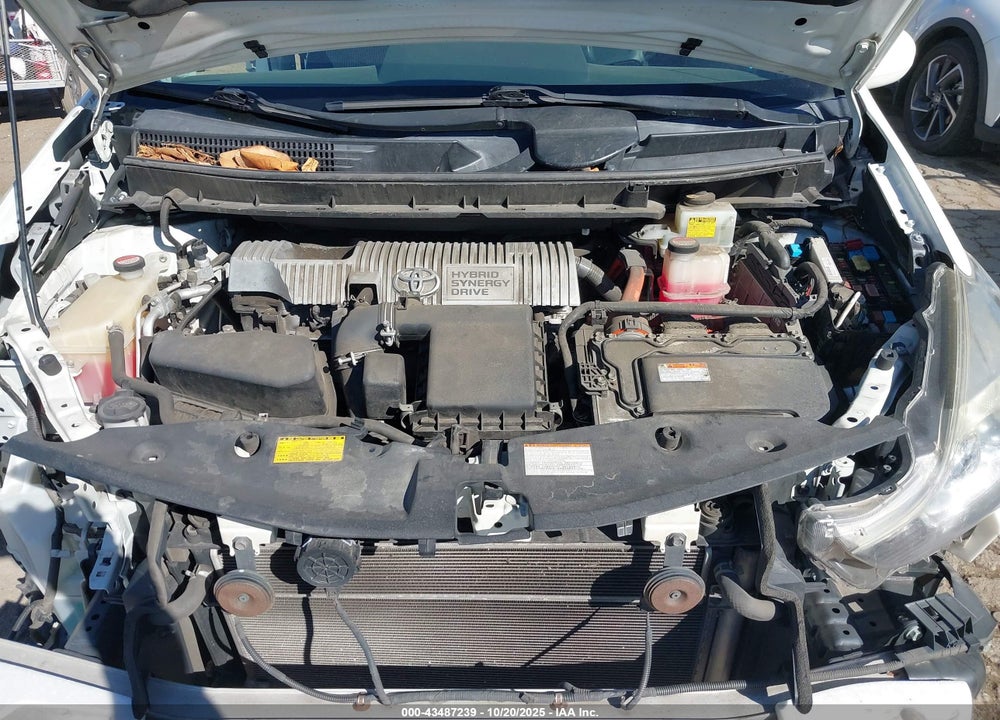 2015 TOYOTA PRIUS V THREE VIN: JTDZN3EU3FJ020591