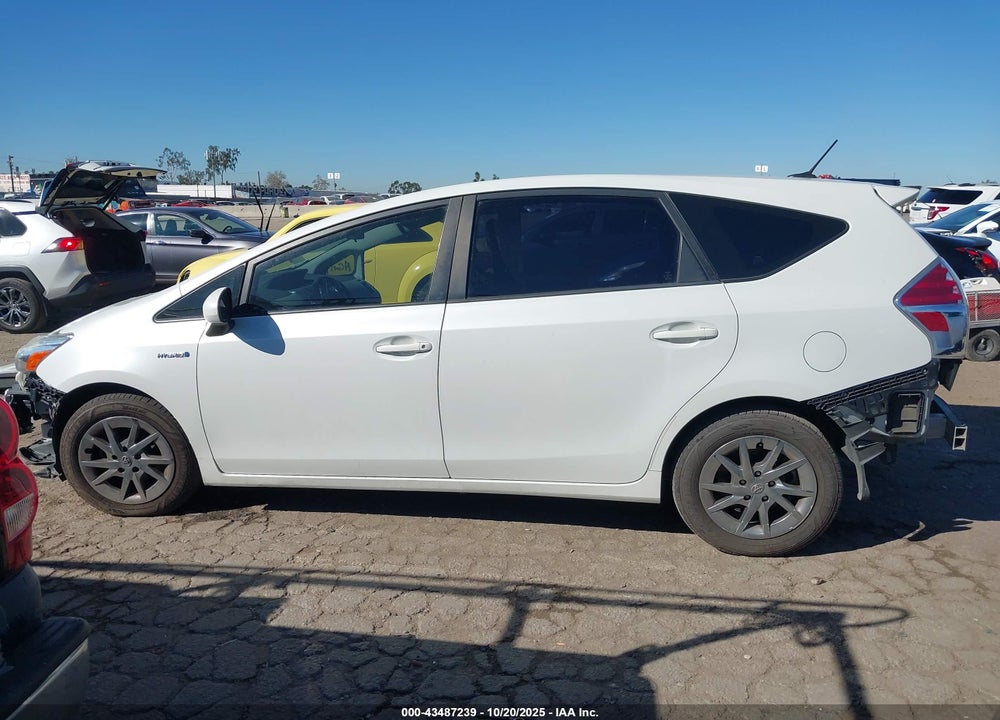 2015 TOYOTA PRIUS V THREE VIN: JTDZN3EU3FJ020591