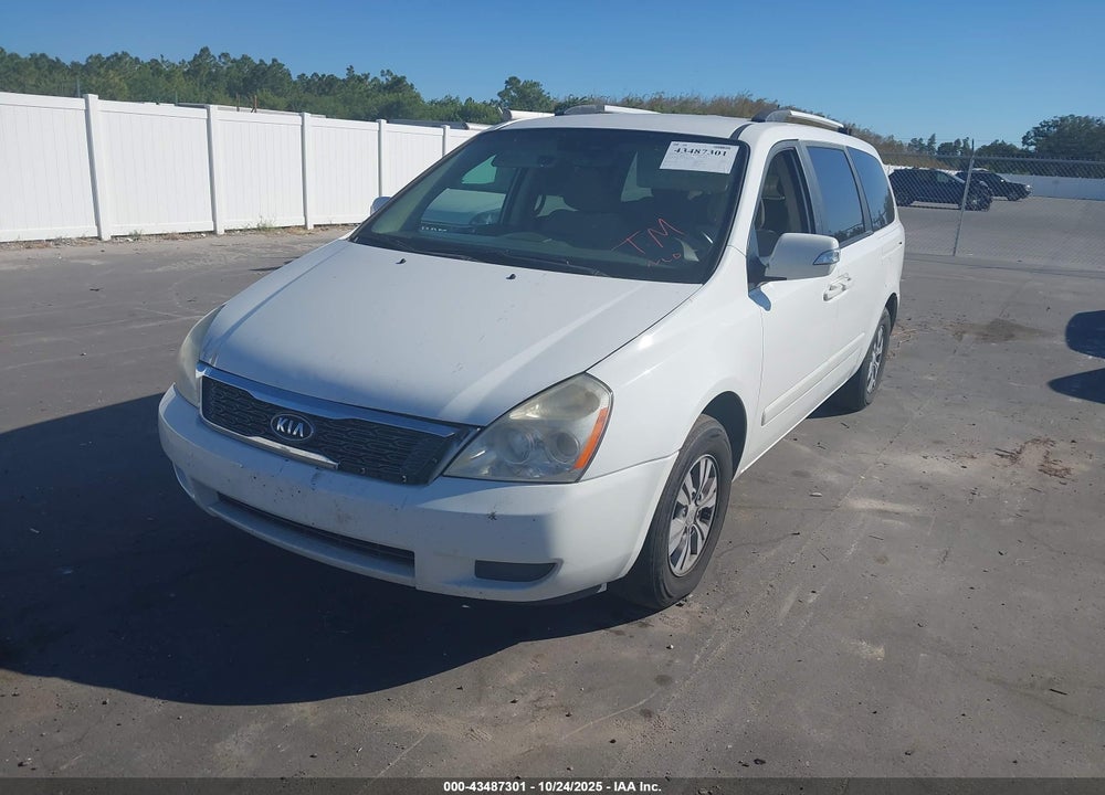 2011 KIA SEDONA LX VIN: KNDMG4C79B6382526