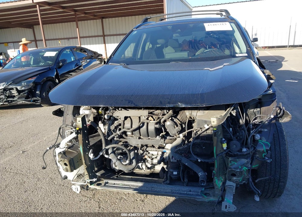 2020 TOYOTA RAV4 XLE VIN: 2T3W1RFV8LW073843