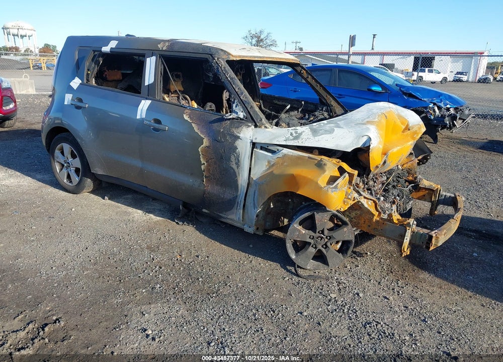 2018 KIA SOUL VIN: KNDJN2A23J7543871