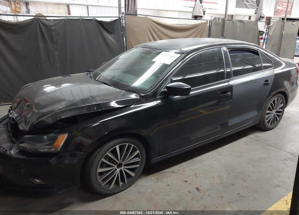 2016 VOLKSWAGEN JETTA 1.8T SPORT VIN: 3VWD17AJ1GM367217