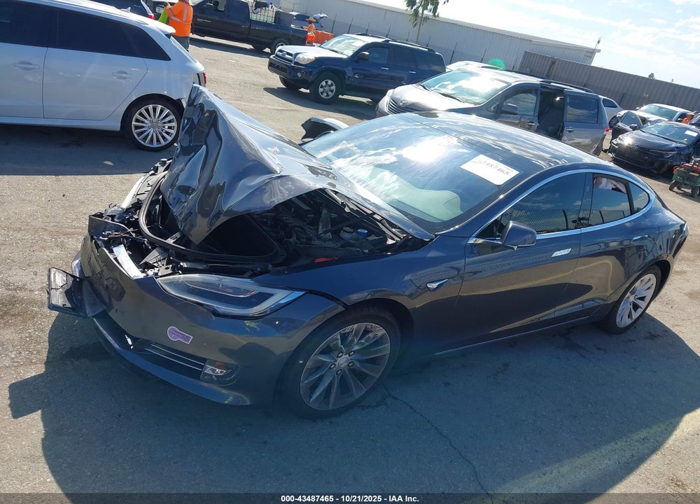 2018 TESLA MODEL S 100D/75D/P100D VIN: 5YJSA1E25JF294259