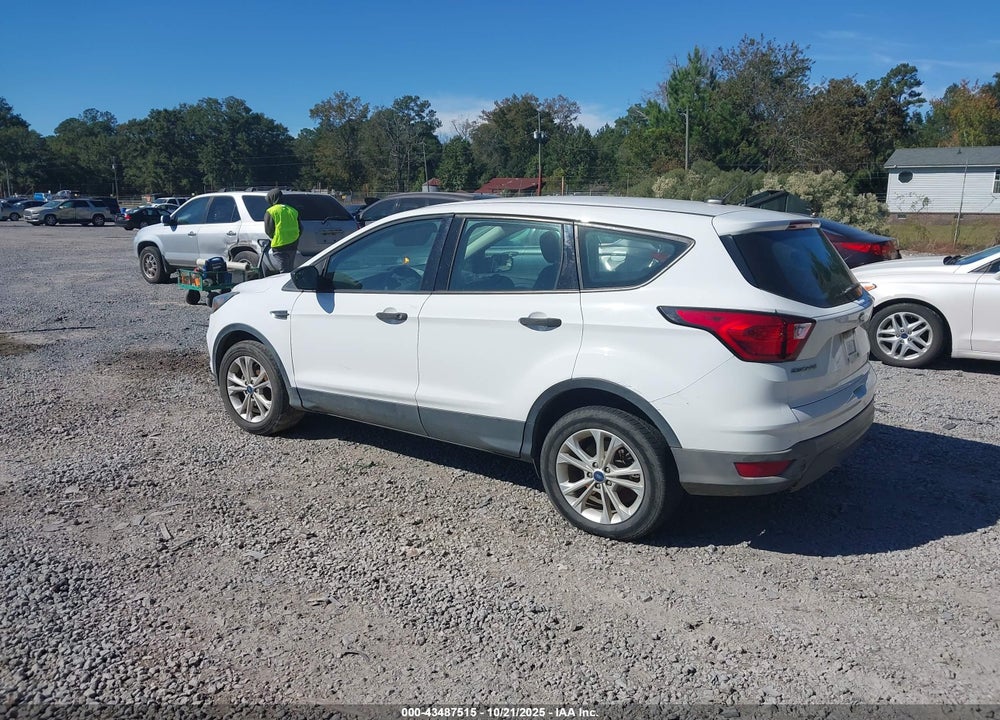 2019 FORD ESCAPE VIN: 1FMCU0F79KUB20537