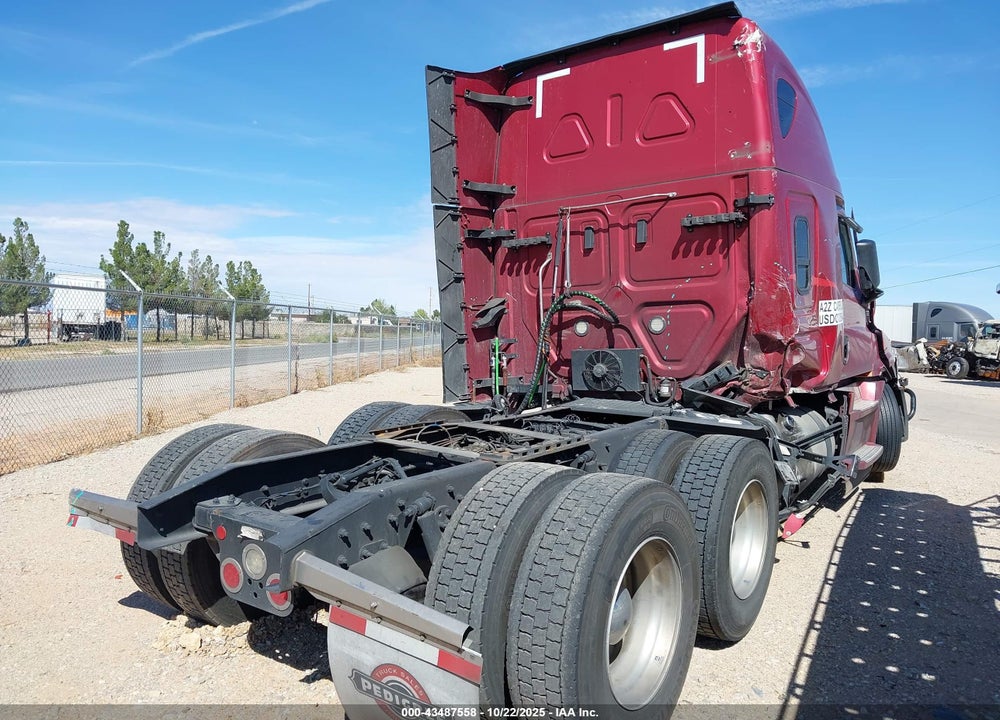 2021 FREIGHTLINER NEW CASCADIA 126 VIN: 3AKJHHDR1MSMC1145