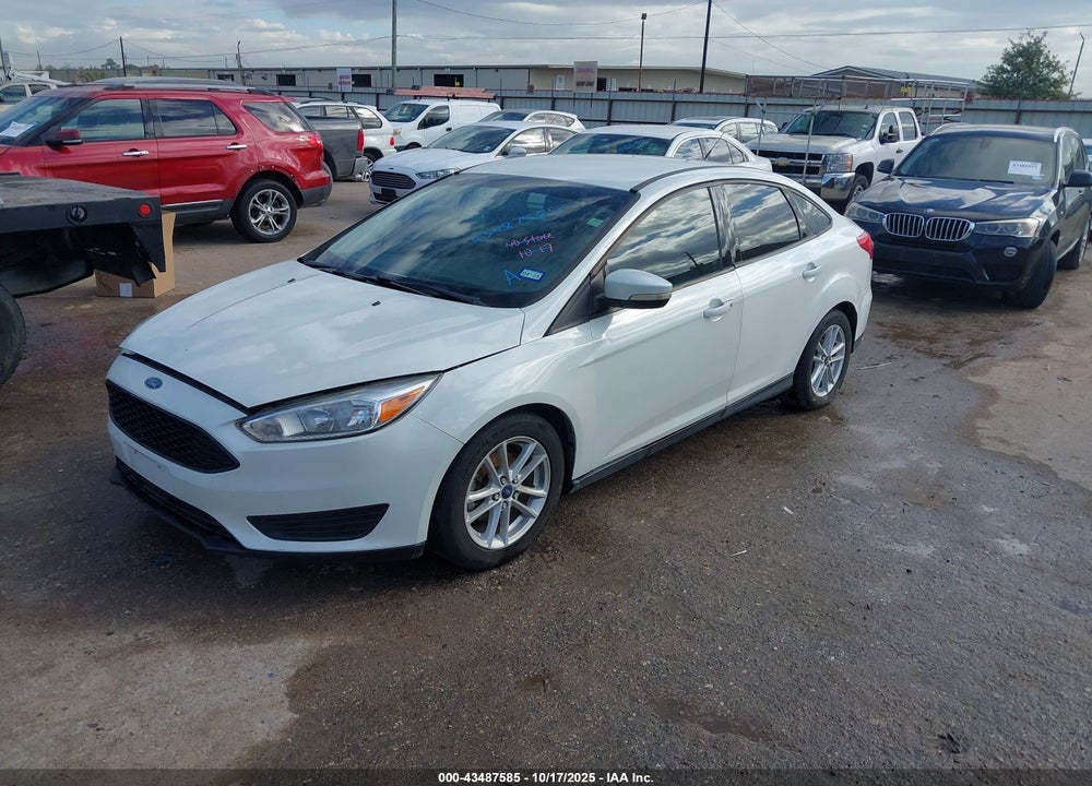 2017 FORD FOCUS VIN: 1FADP3F29HL332610
