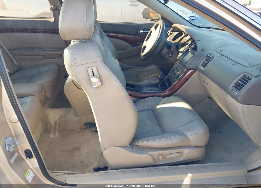 2001 ACURA CL VIN: 19UYA42591A010832