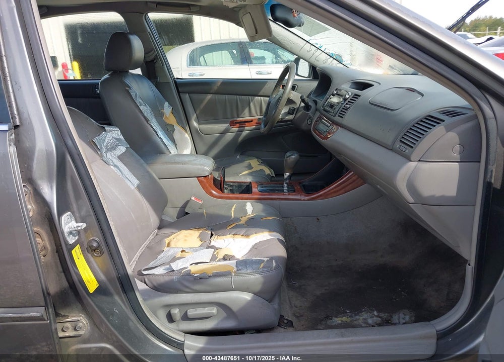 2003 TOYOTA CAMRY XLE VIN: 4T1BE30K83U753684