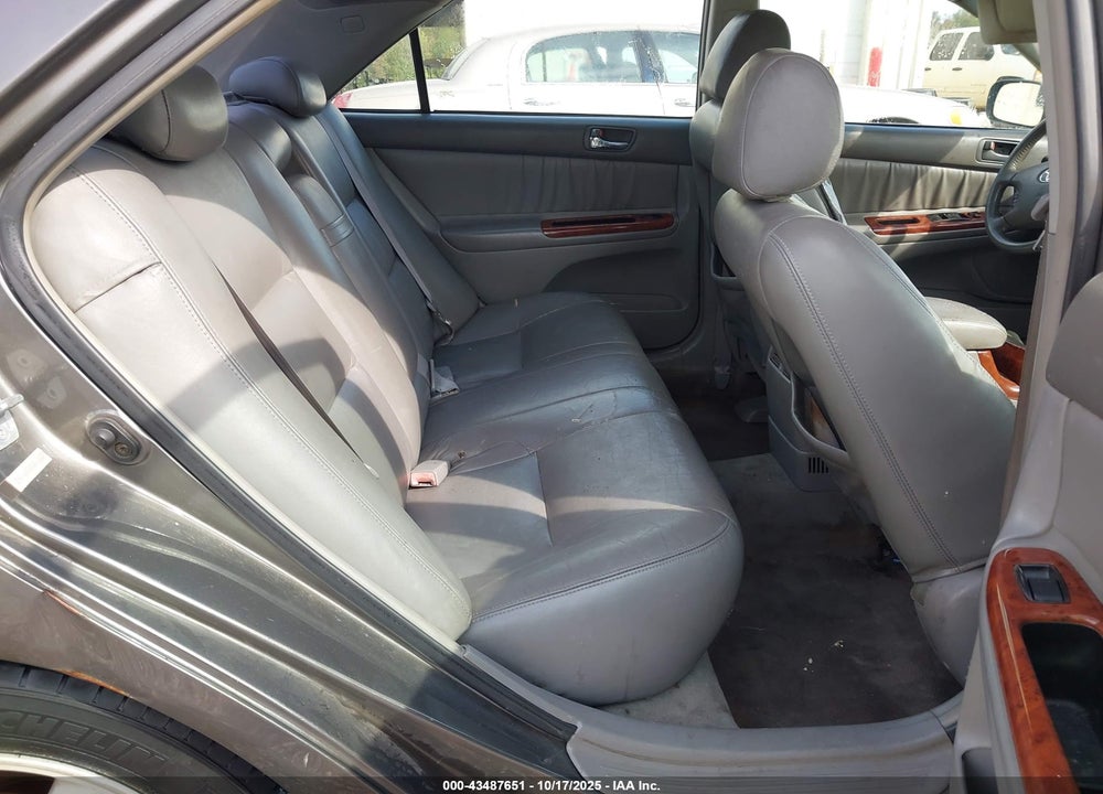 2003 TOYOTA CAMRY XLE VIN: 4T1BE30K83U753684