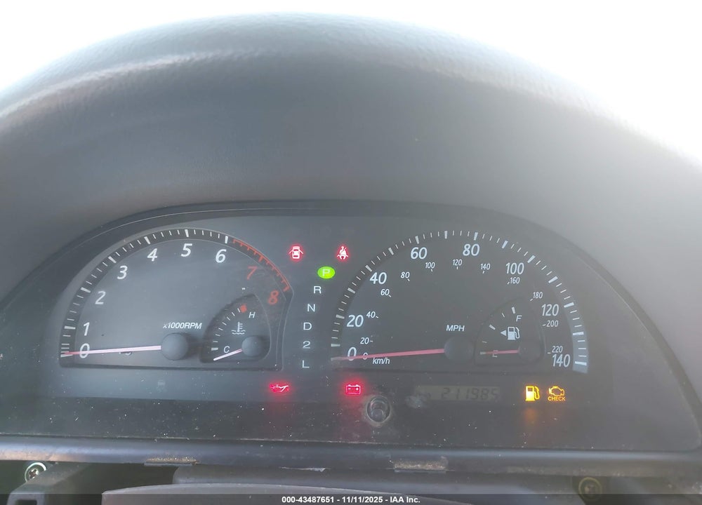 2003 TOYOTA CAMRY XLE VIN: 4T1BE30K83U753684