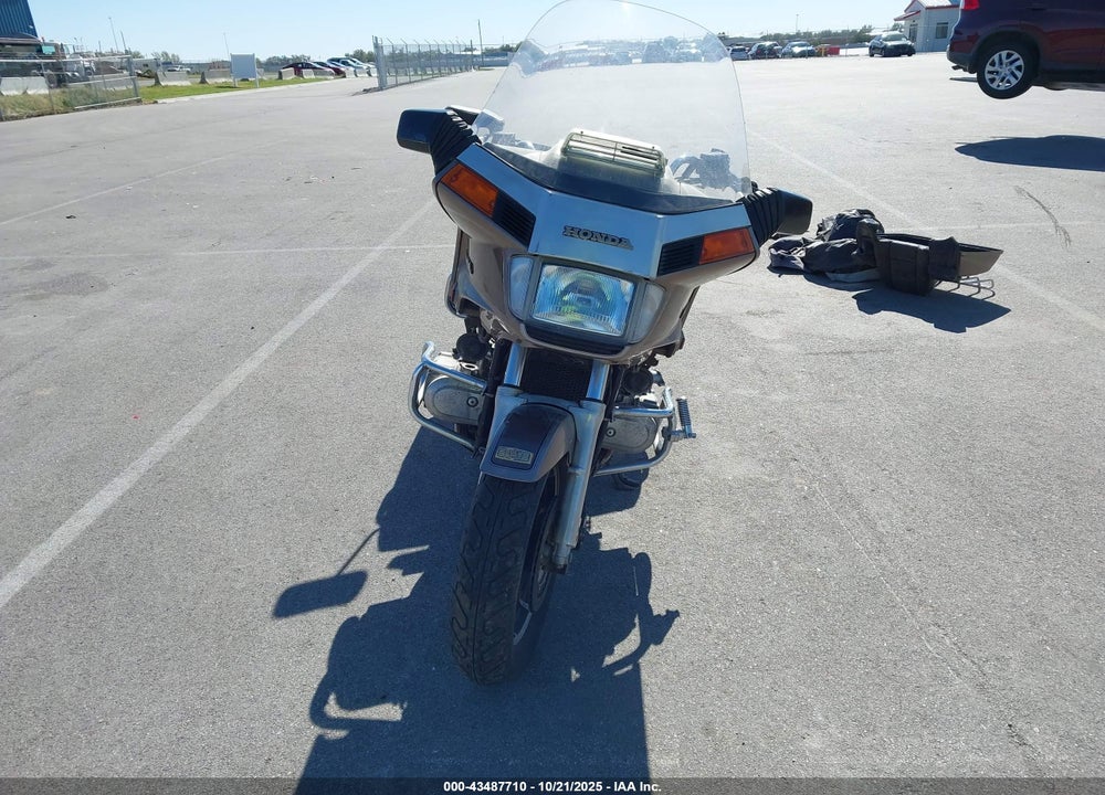 1984 HONDA GL1200 A VIN: 1HFSC1421EA030665