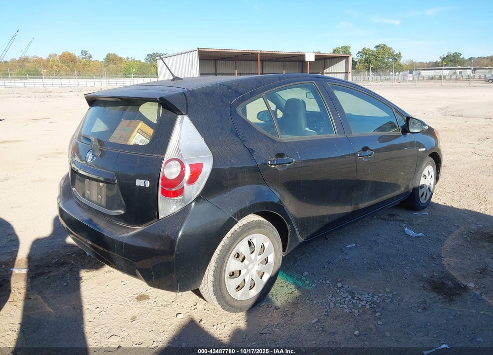 2013 TOYOTA PRIUS C ONE VIN: JTDKDTB32D1546286
