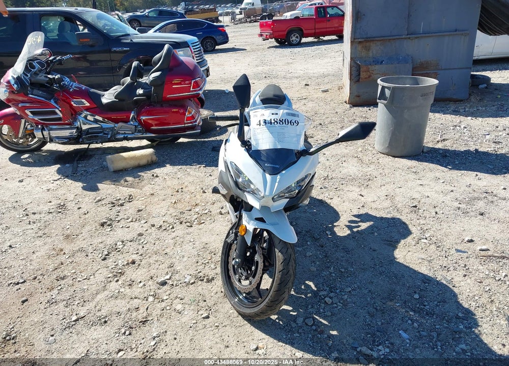 2020 KAWASAKI EX400 VIN: JKAEXKH12LDA66943