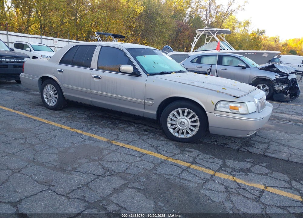 2010 MERCURY GRAND MARQUIS LS (FLEET ONLY) VIN: 2MEBM7FV3AX618360