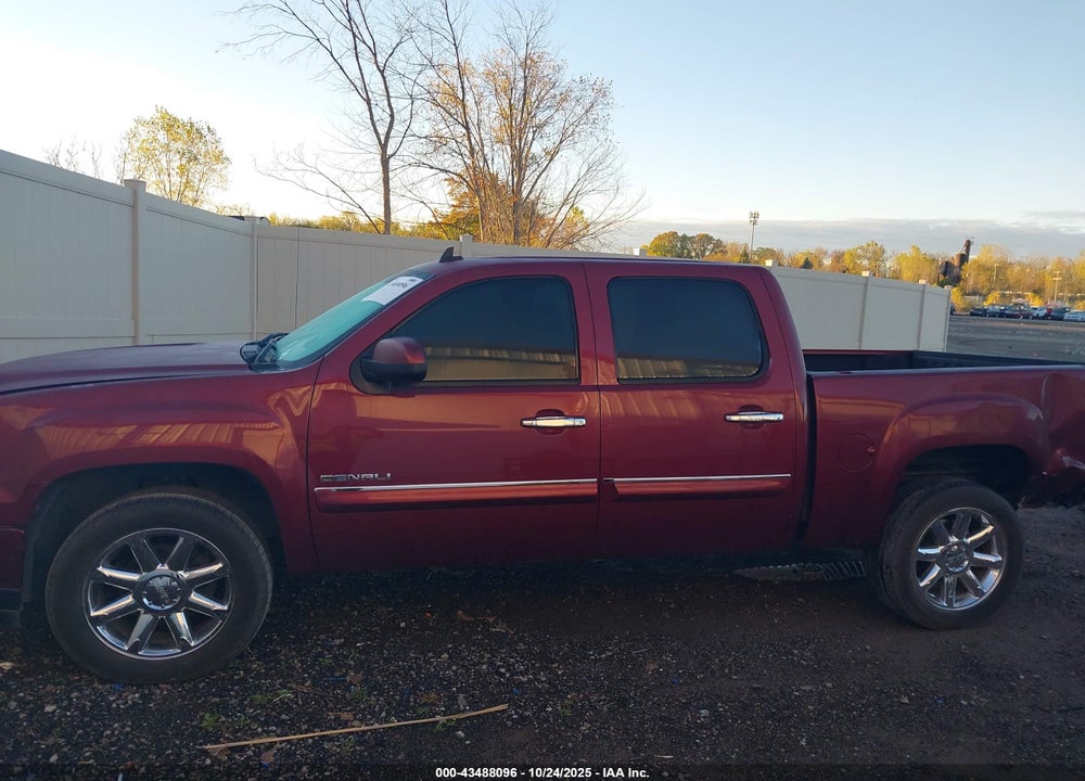 2013 GMC SIERRA 1500 VIN: 3GTP2XE28DG249675