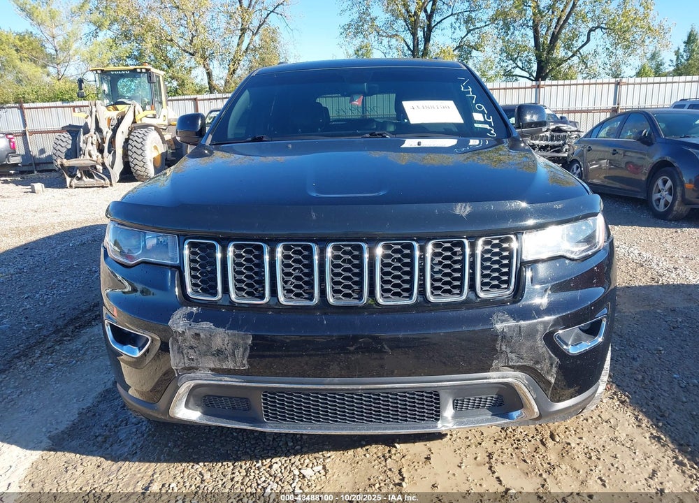 2017 JEEP GRAND CHEROKEE VIN: 1C4RJFBT5HC747943