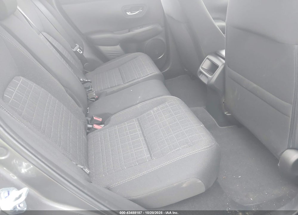 2025 HONDA HR-V VIN: 3CZRZ2H35SM755999