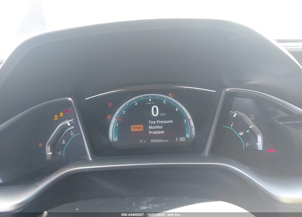 2018 HONDA CIVIC VIN: 19XFC2F81JE002486
