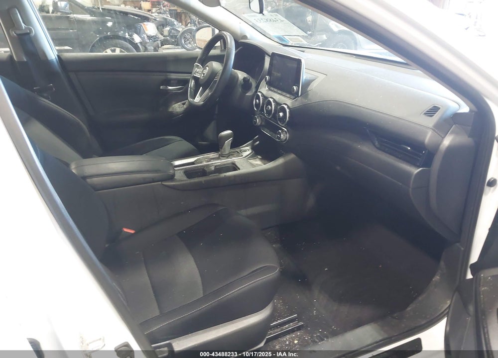 2021 NISSAN SENTRA SV XTRONIC CVT VIN: 3N1AB8CV5MY256041