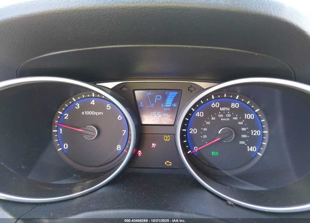 2015 HYUNDAI TUCSON SE VIN: KM8JUCAG9FU081860
