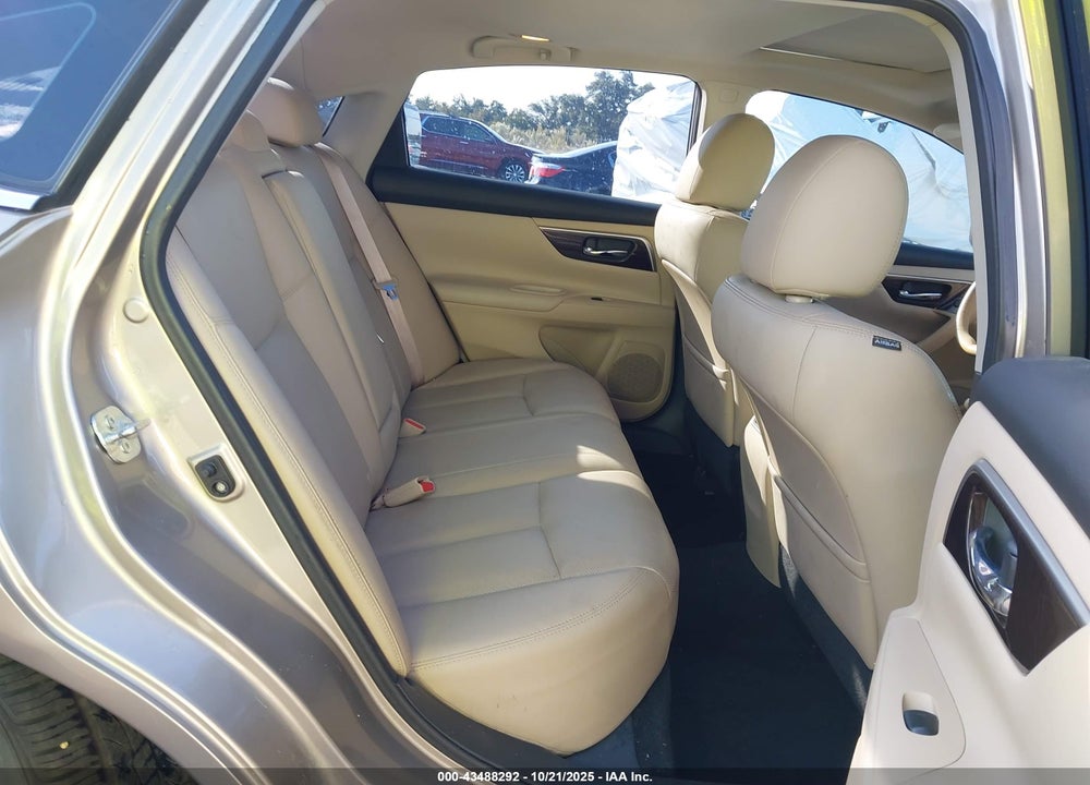 2015 NISSAN ALTIMA 2.5 SL VIN: 1N4AL3AP2FC157633