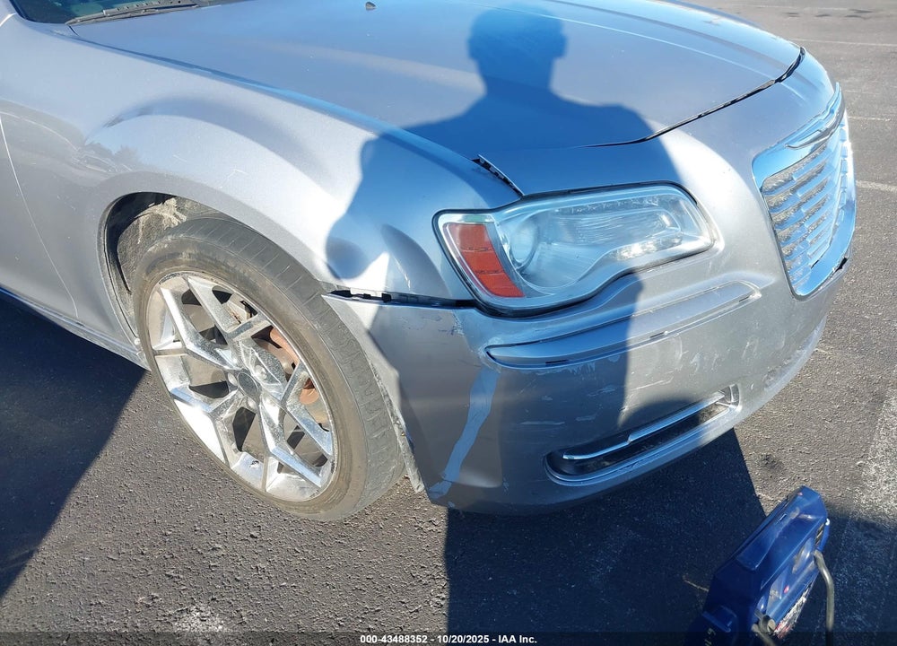2014 CHRYSLER 300 VIN: 2C3CCAAG7EH181109